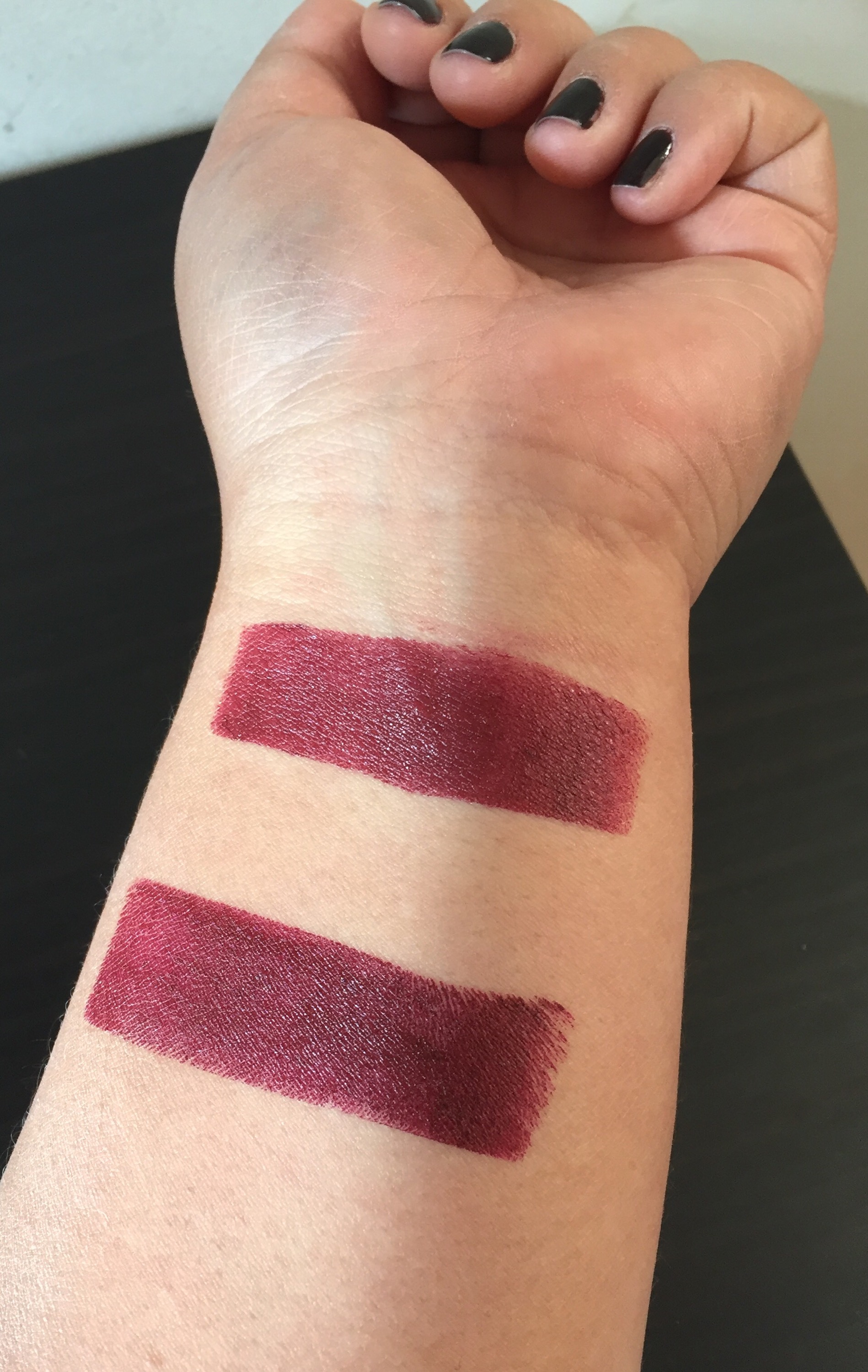 REVIEW: Burberry Lip Velvet in Oxblood 